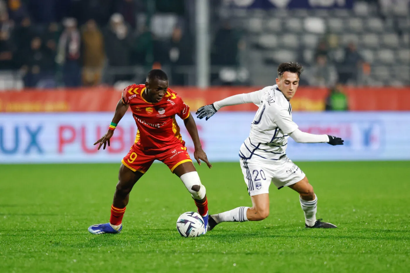 09 Sambou SOUMANO (qrm) - 20 Pedro DIAZ FANJUL (fcgb) during the Ligue 2 BKT match between Union Sportive Quevilly-Rouen Metropole and Football Club des Girondins de Bordeaux at Stade Robert Diochon on December 5, 2023 in Rouen, France. (Photo by Loic Baratoux/FEP/Icon Sport)