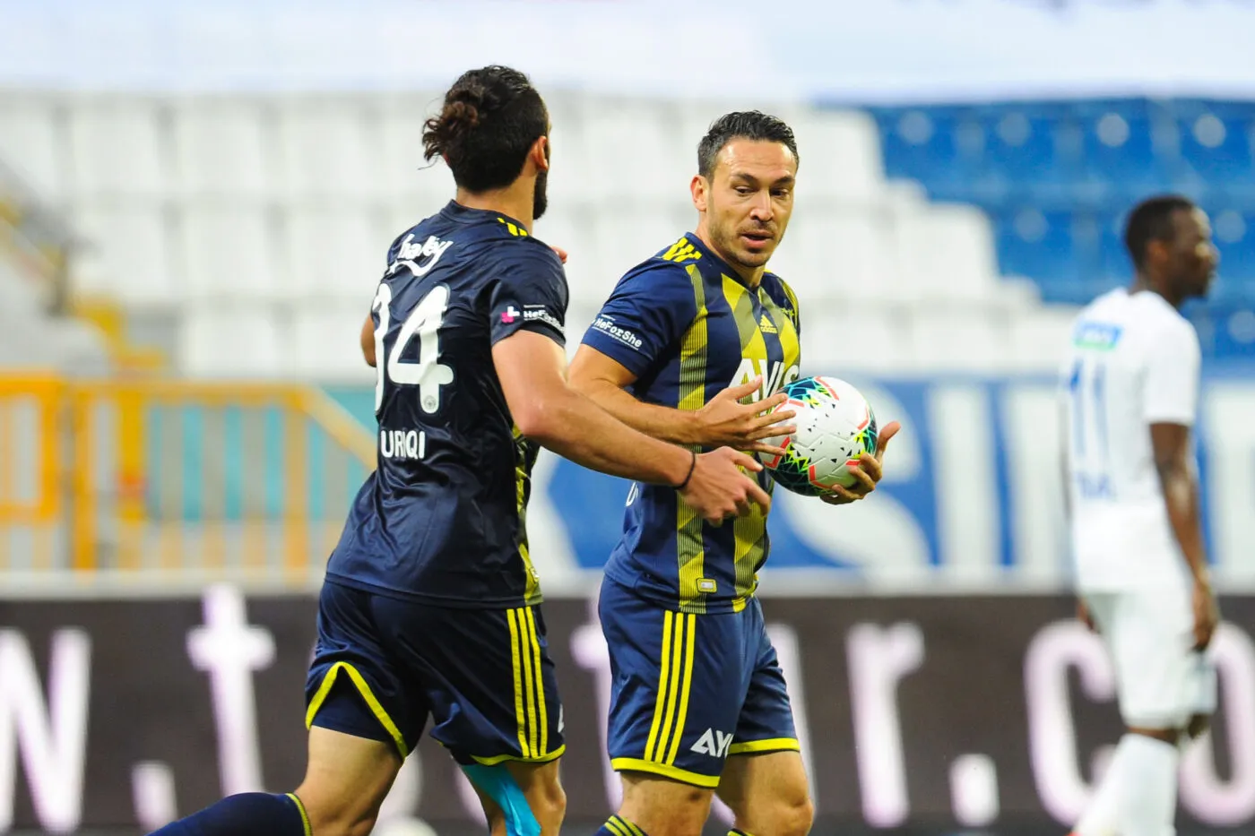 Mevlüt Erdinç explique que sa femme l’empêche de voir ses enfants