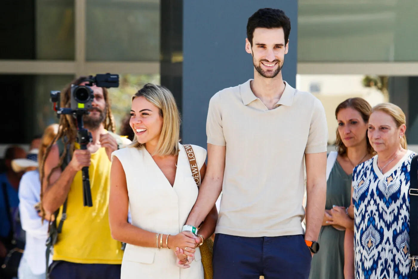 Près d’un an après son accident, Sergio Rico va être papa