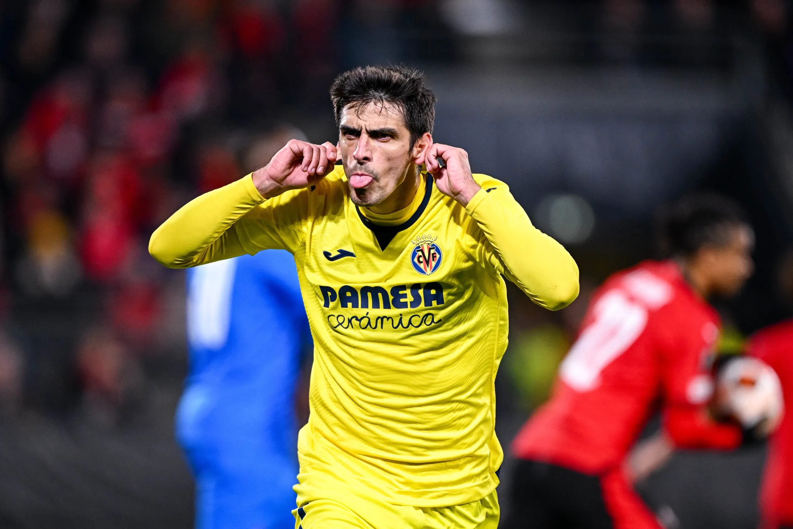 Gerard MORENO of Villarreal celebrates his goal during the UEFA Europa League groupe F match between Stade Rennais Football Club and Villarreal Club de Futbol at Roazhon Park on December 14, 2023 in Rennes, France. (Photo by Baptiste Fernandez/Icon Sport)