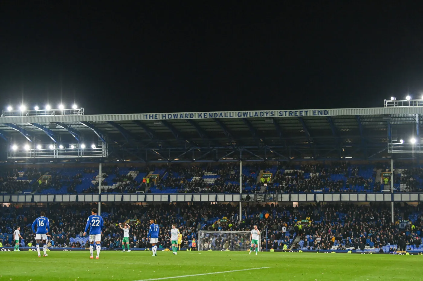 The Howard Kendall Gwladys Street End starts to empty during the Premier League match Everton vs Newcastle United at Goodison Park, Liverpool, United Kingdom, 27th April 2023 (Photo by Craig Thomas/News Images) in Liverpool, United Kingdom on 4/27/2023. (Photo by Craig Thomas/News Images/Sipa USA) - Photo by Icon sport