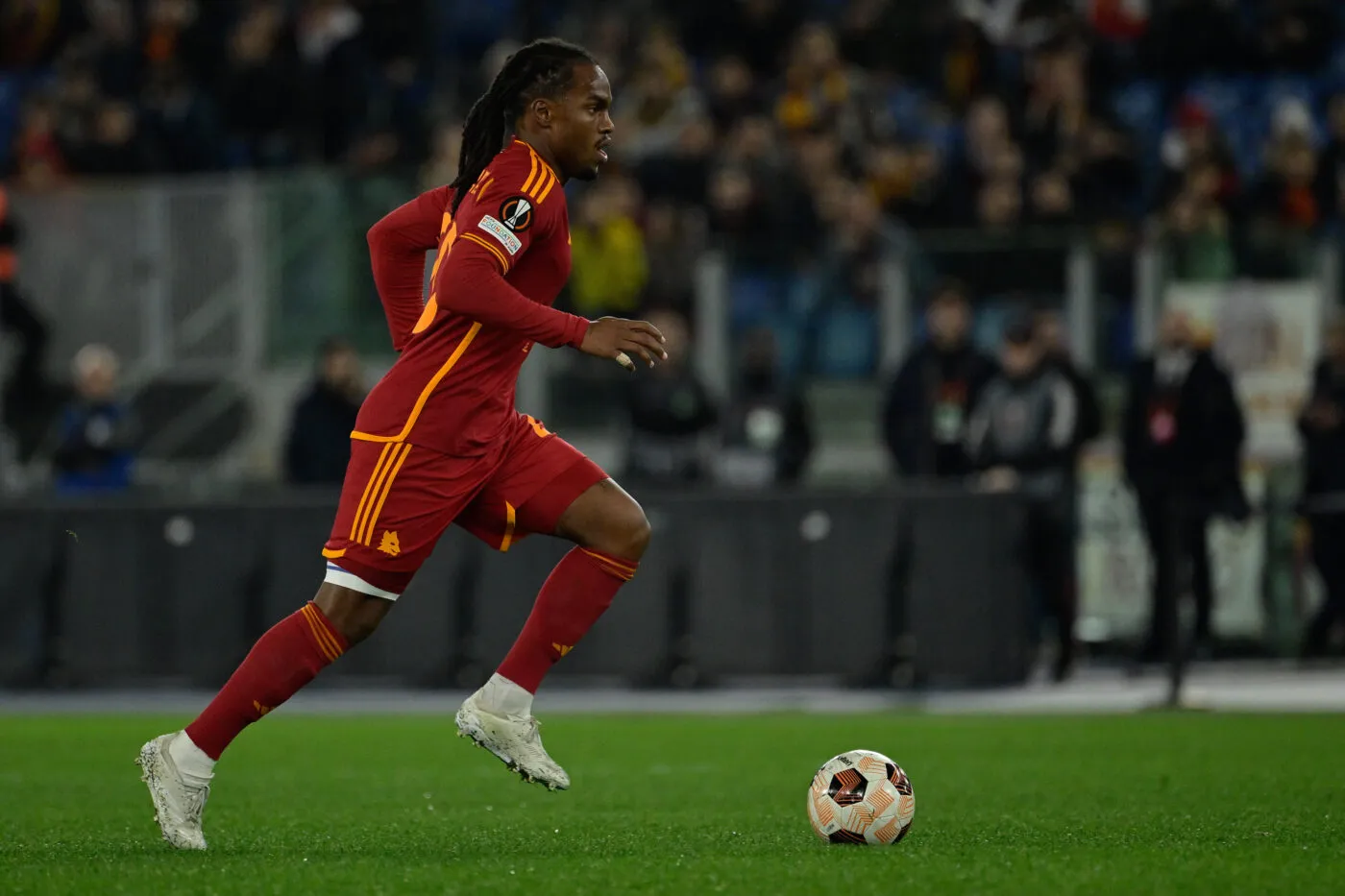 Renato Sanches sorti après 18 minutes de jeu, José Mourinho s’excuse