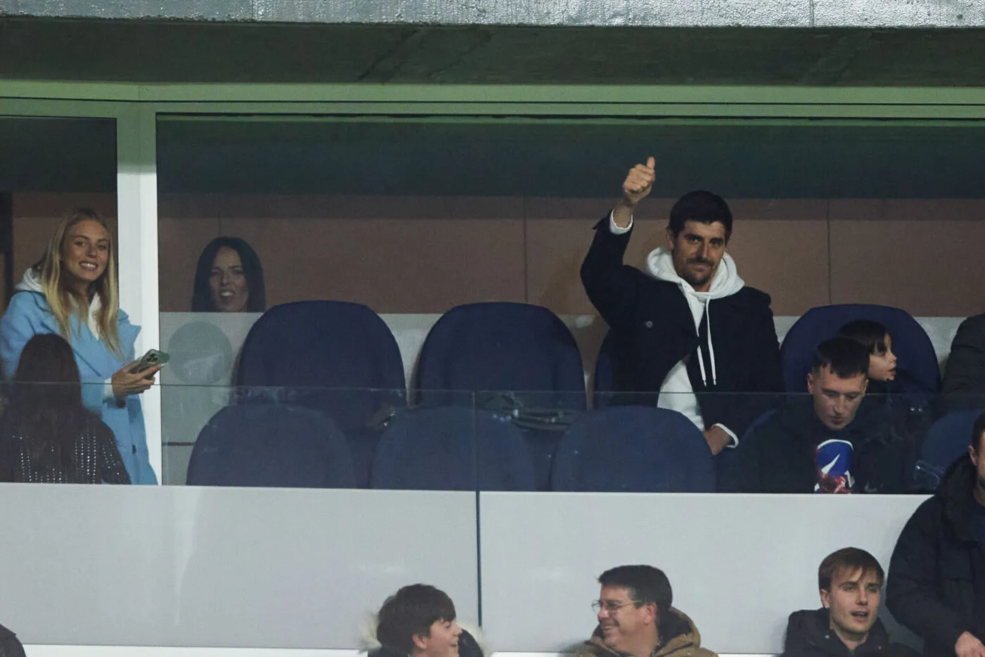 Thibaut Courtois annonce son forfait pour l’Euro avec classe