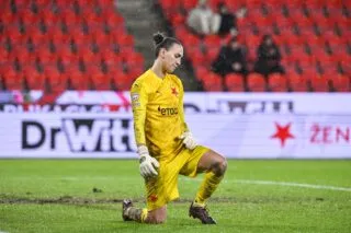 Fusillade à Prague : le match de C1 entre le Slavia et St. Pölten reporté