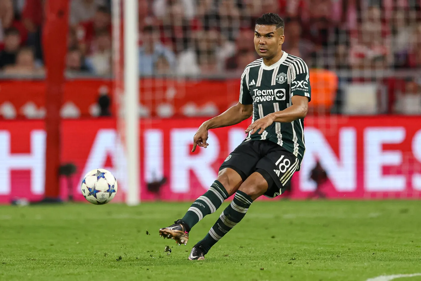 Le superbe pyjama de Noël de Casemiro