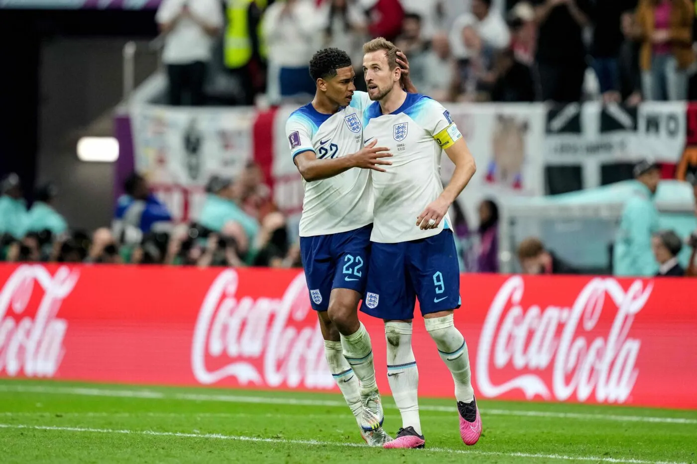 Southgate : « Nous serions fous de ne pas associer Kane et Bellingham »