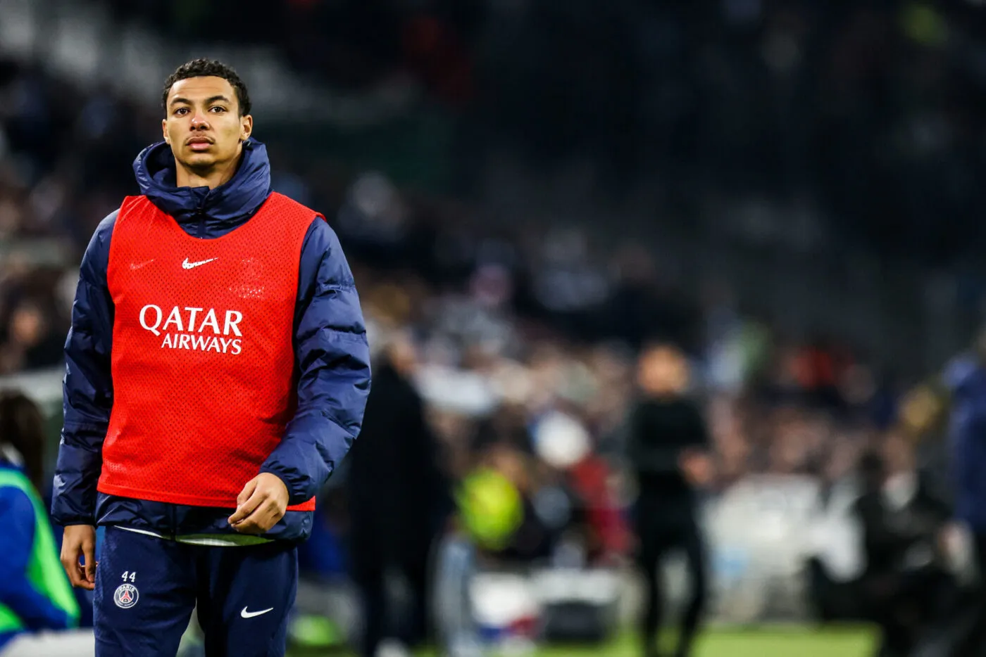 Ekitike, Hugo tout seul au PSG