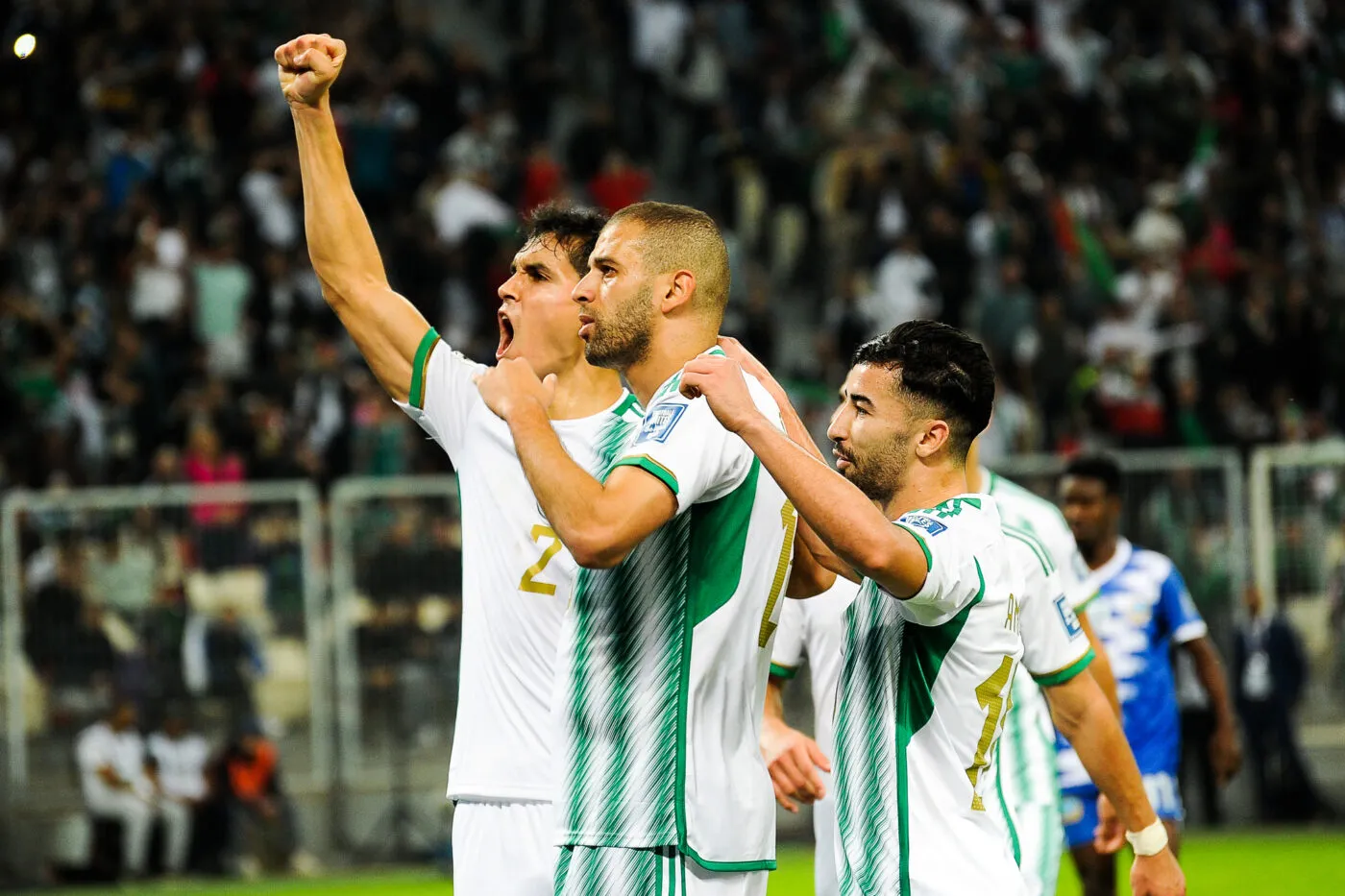 (231117) -- ALGIERS, Nov. 17, 2023 (Xinhua) -- Players of Algeria celebrate their goal during the Group G match between Algeria and Somalia of FIFA World Cup CAF Qualifiers in Algiers, Algeria, Nov. 16, 2023. (Xinhua) - Photo by Icon sport