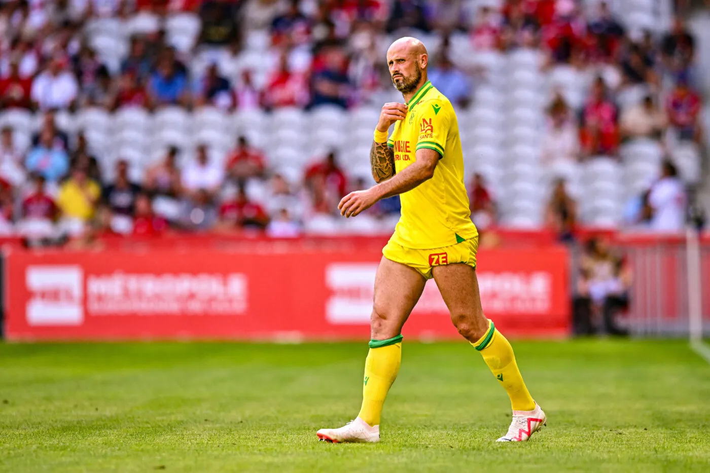 Nicolas PALLOIS of Nantes during the French Ligue 1 Uber Eats soccer match between Lille and Nantes at Stade Pierre Mauroy on August 20, 2023 in Lille, France. (Photo by Baptiste Fernandez/Icon Sport)