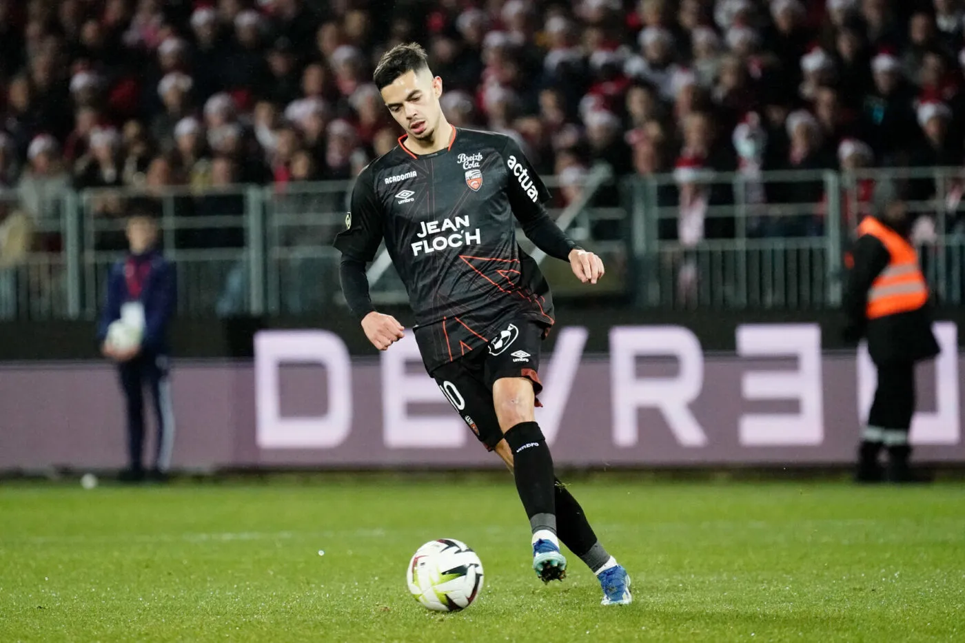 Loïc Féry : «<span style="font-size:50%">&nbsp;</span>Romain Faivre restera »