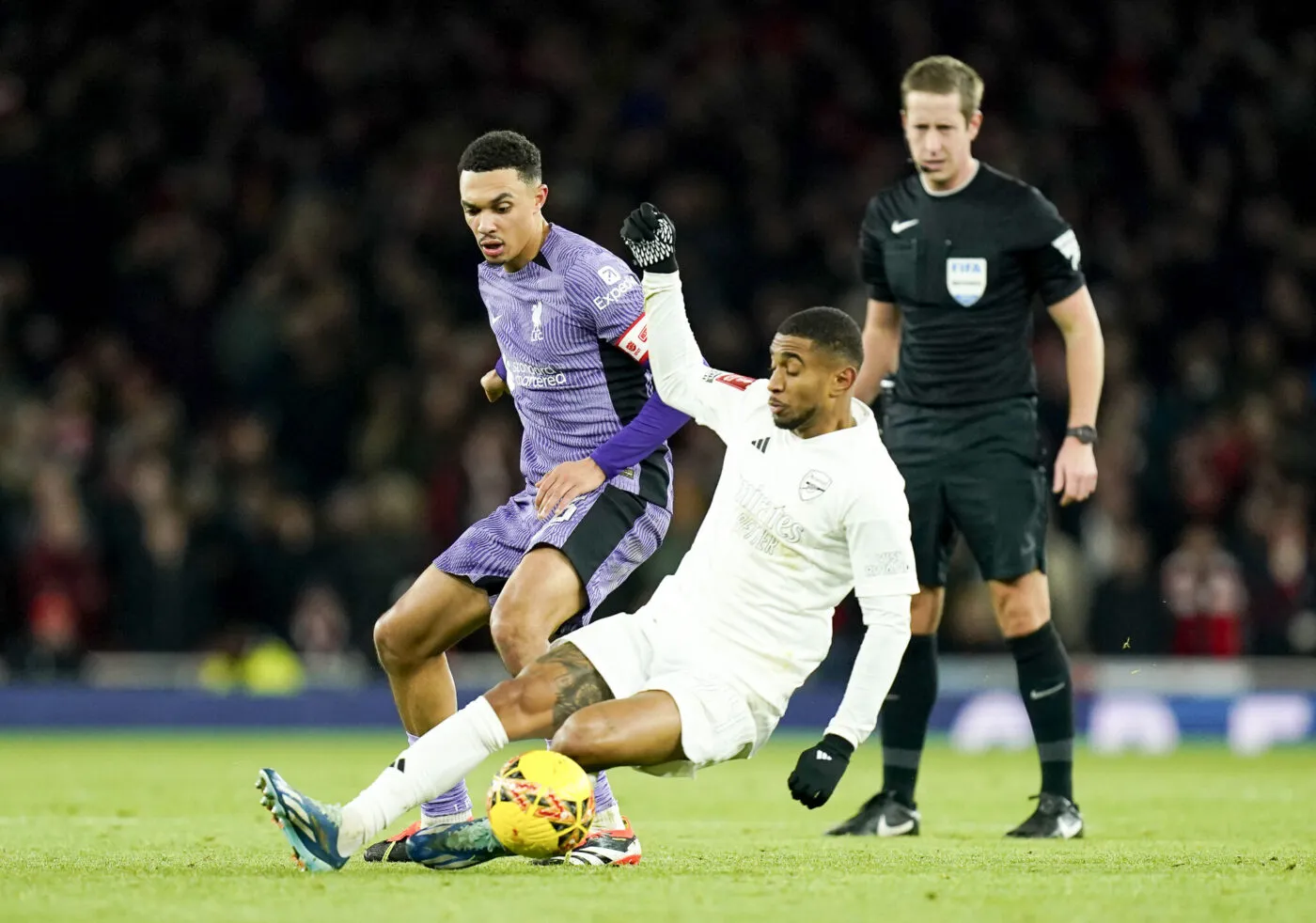 Trent Alexander-Arnold absent plusieurs semaines
