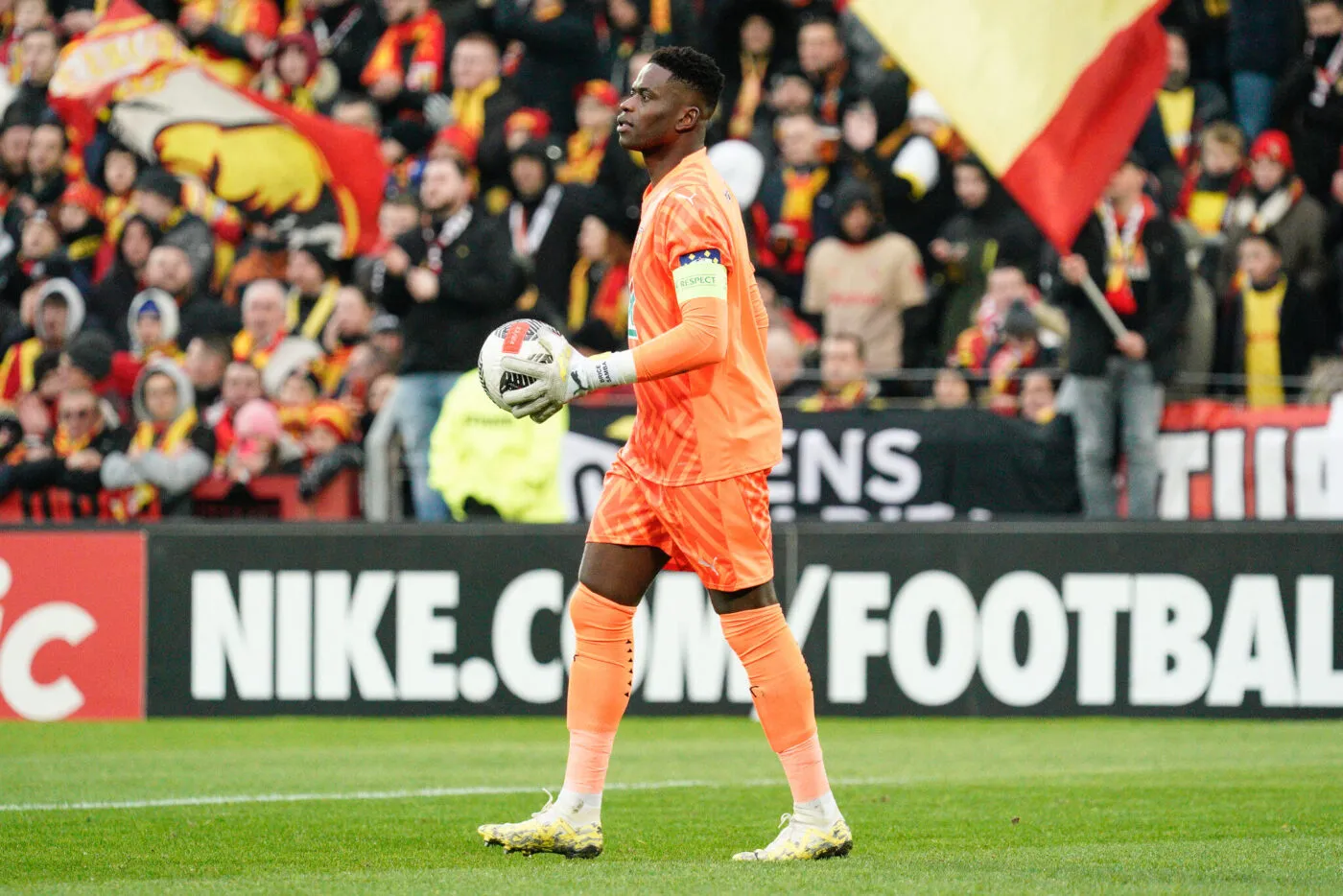 Brice Samba et la haine de la défaite : «<span style="font-size:50%"> </span>Ce n’est pas très agréable pour ma femme quand on perd<span style="font-size:50%"> </span>»