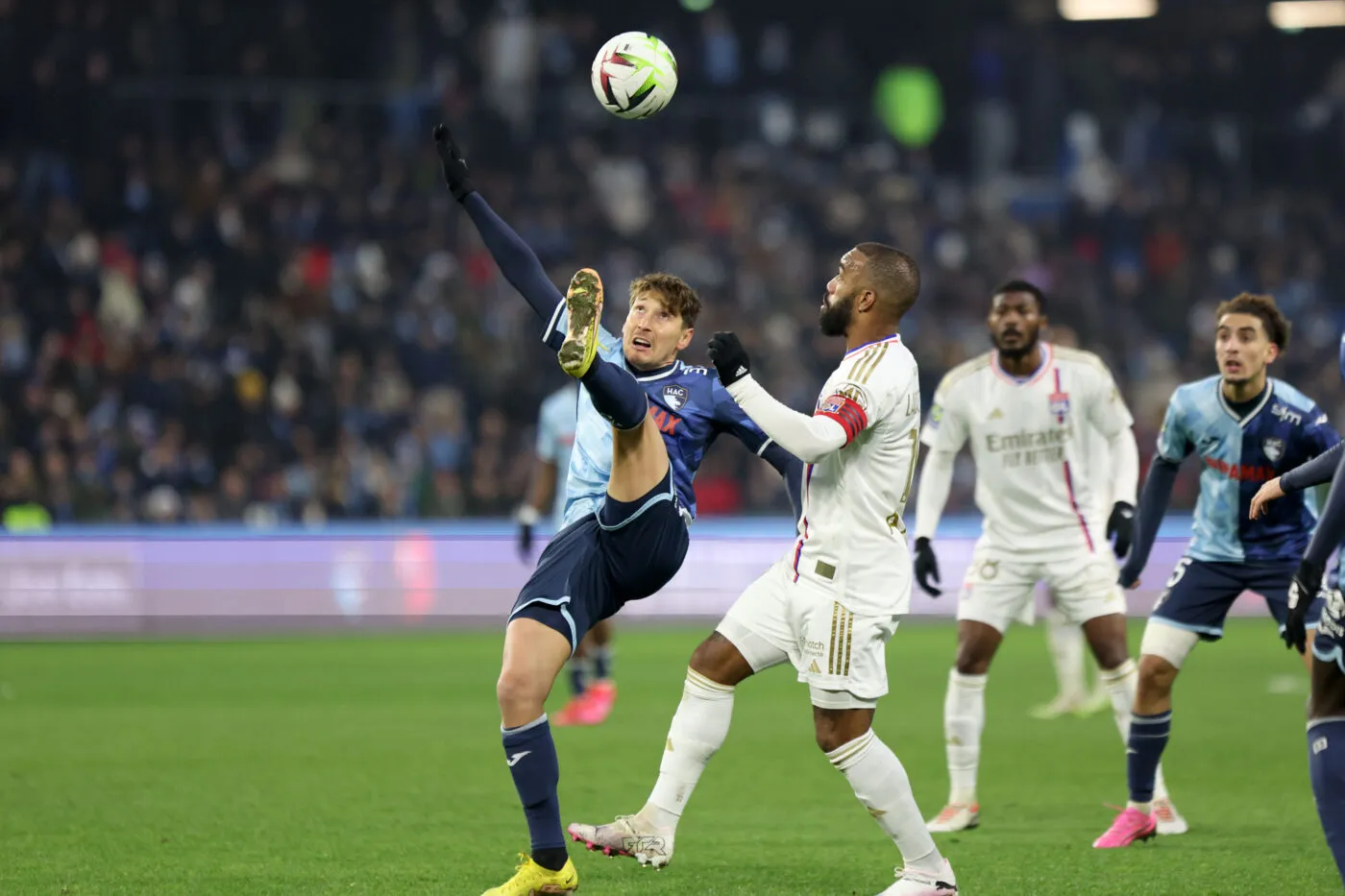 L&rsquo;OL finit à neuf et rechute au Havre