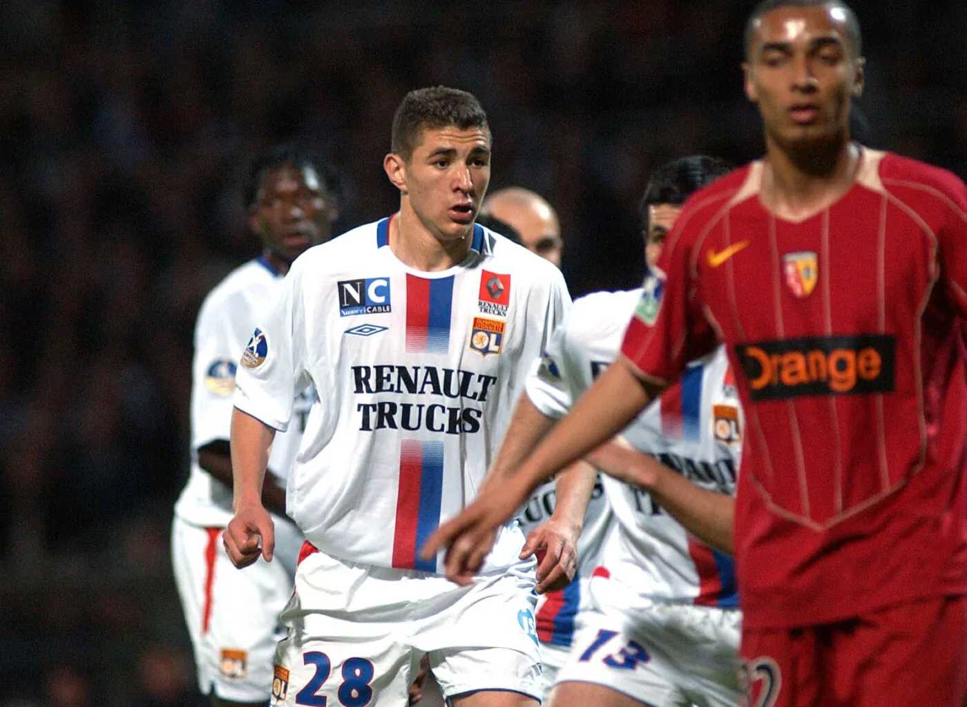 Un retour de Karim Benzema à l&rsquo;OL ? Pierre Sage répond