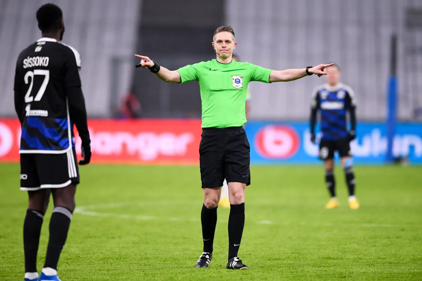 La VAR est maintenue en Ligue 1