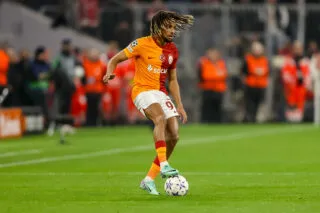 Sacha Boey signe au Bayern