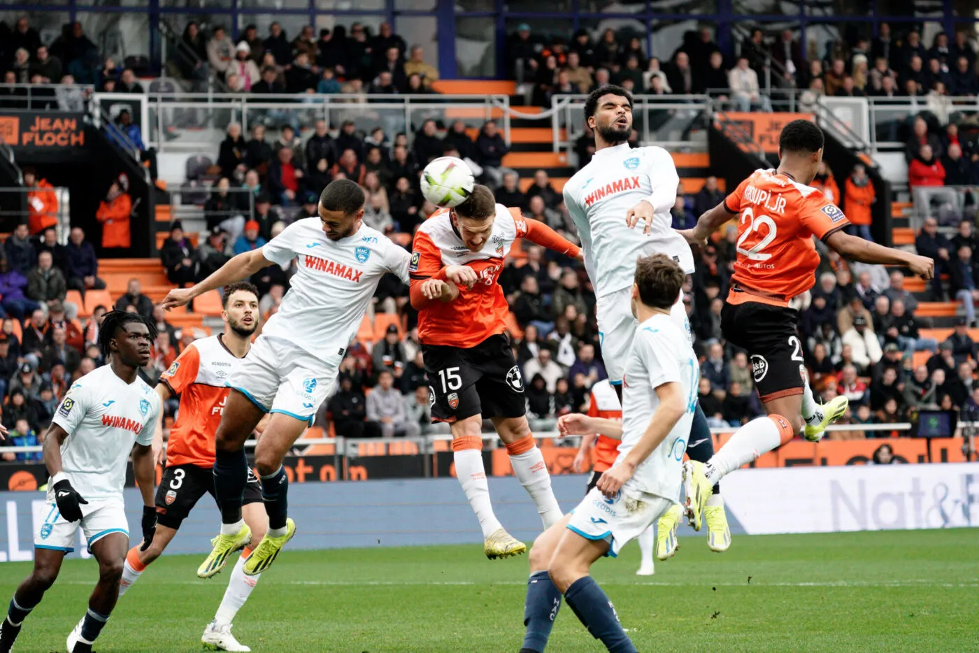 Un match nul dingue entre Lorient et Le Havre, Reims et Strasbourg piétinent
