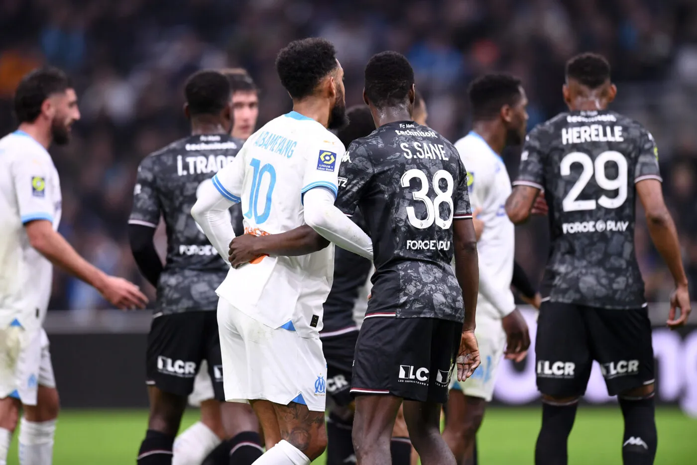 Marseille et Metz partagent leur peine