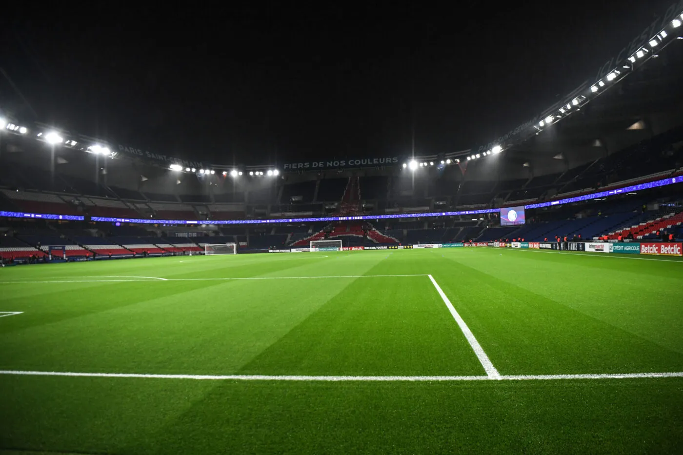 « Le PSG ne quittera jamais le Parc », assure un élu parisien