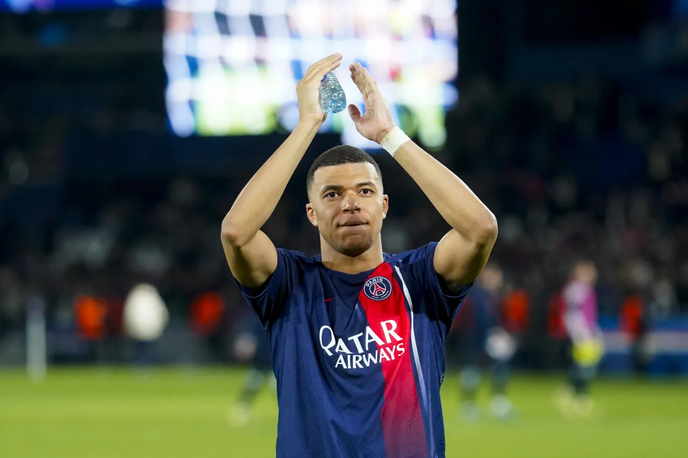 Kylian Mbappé en route pour Madrid, mais pas au Real ?