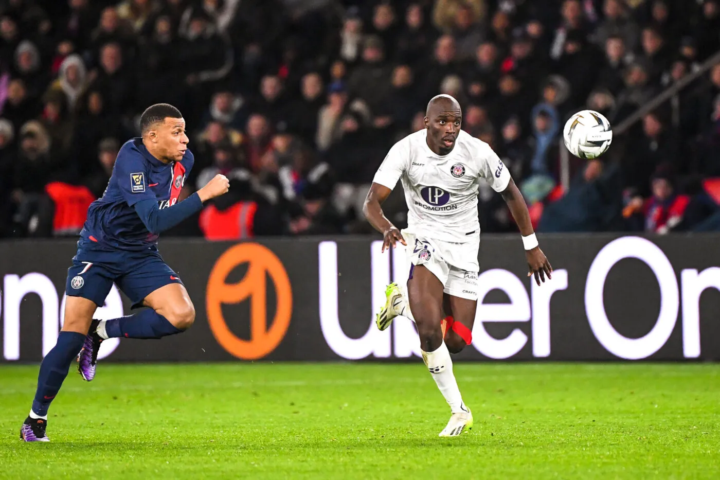 Moussa Diarra agacé par une question sur Mbappé : « J&rsquo;ai d&rsquo;autres problèmes que de gérer sa carrière »