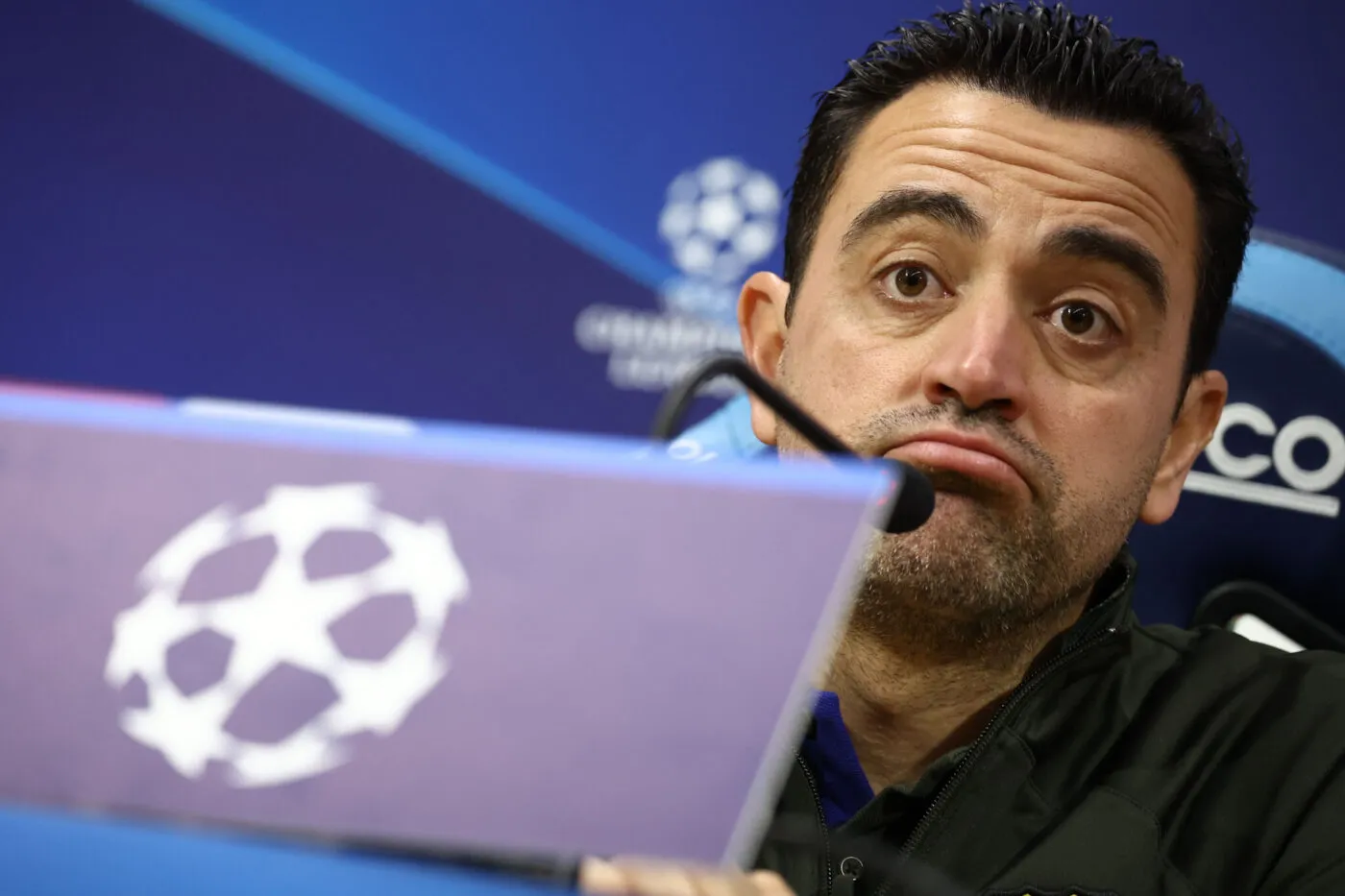 Xavi ne sait « pas quel système utilisera Naples »