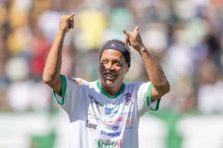 Ronaldinho participe à une épreuve dans le Koh Lanta turc