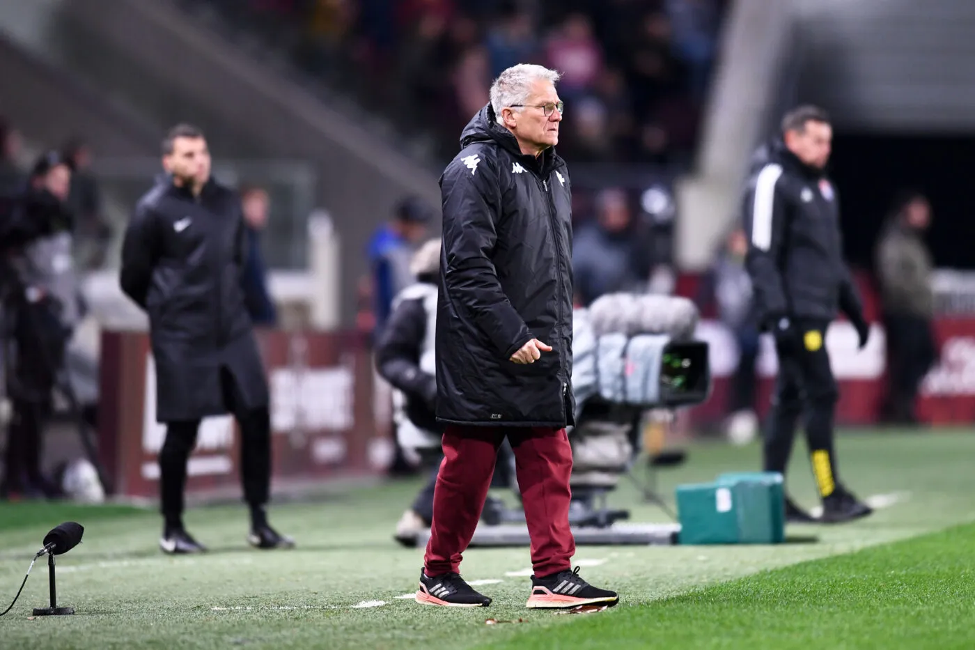 « Tu mérites une gifle » : le dérapage de László Bölöni auprès d&rsquo;un journaliste