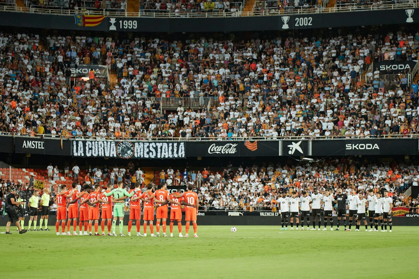 Valence invite à Mestalla les héros de l&rsquo;incendie mortel ayant touché un immeuble