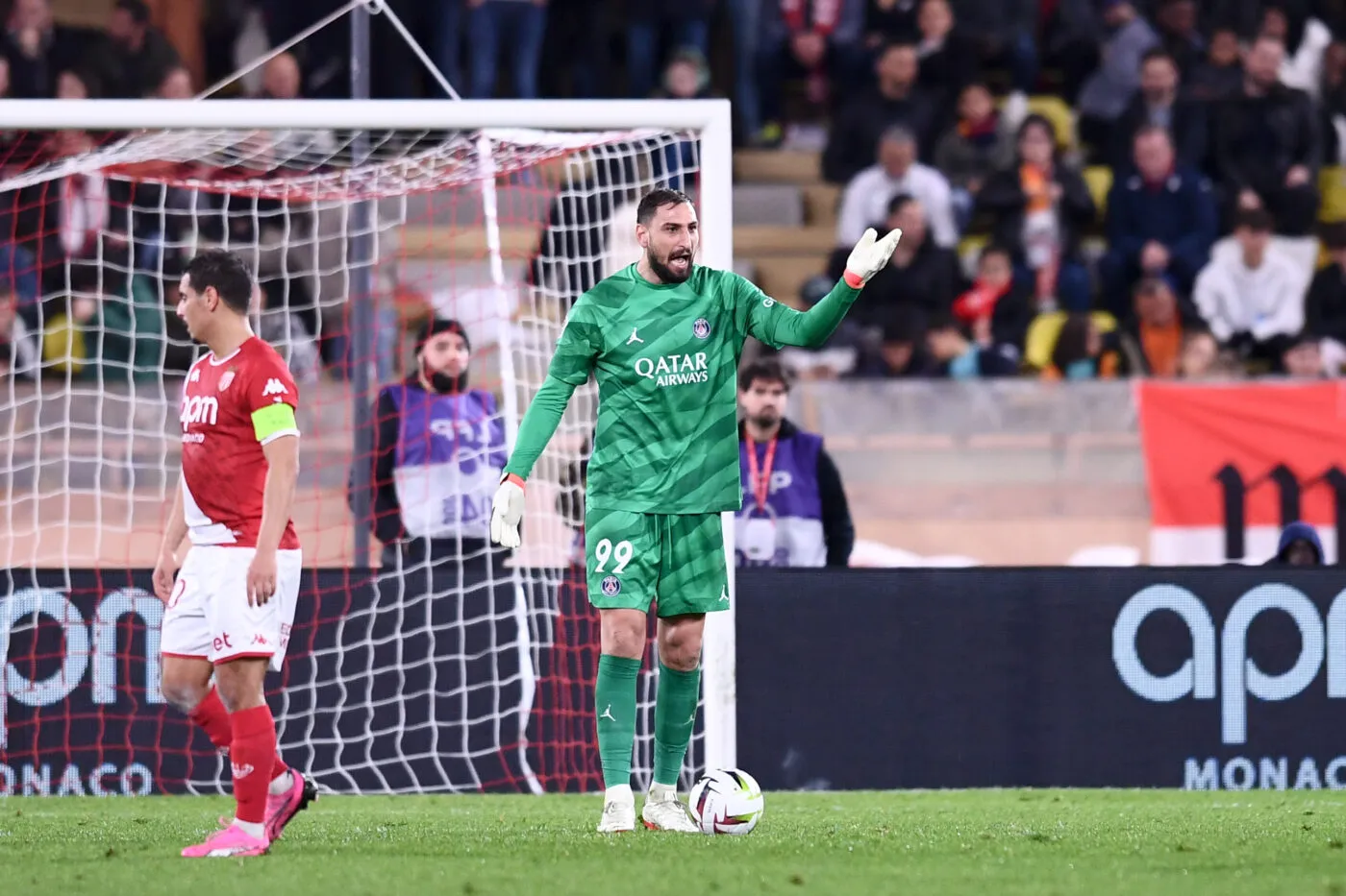 Le PSG encore ralenti à Monaco