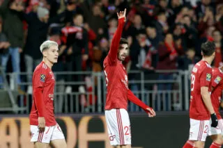 Brest toujours sur son nuage, Metz s'offre un bol d'air à Nantes