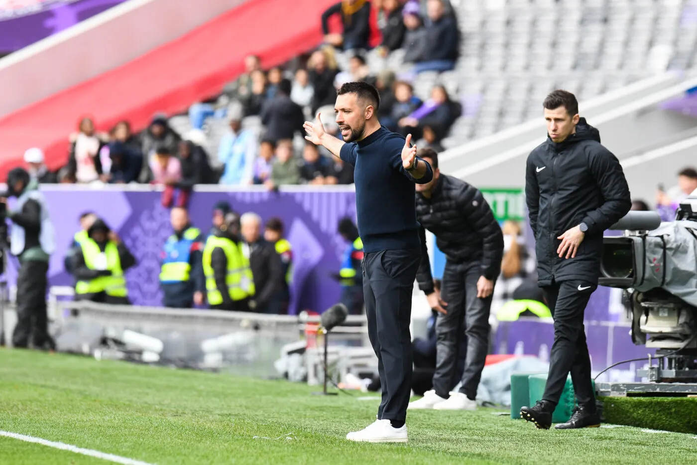 Francesco Farioli ne veut pas viser plus qu’un top 6 en Ligue 1