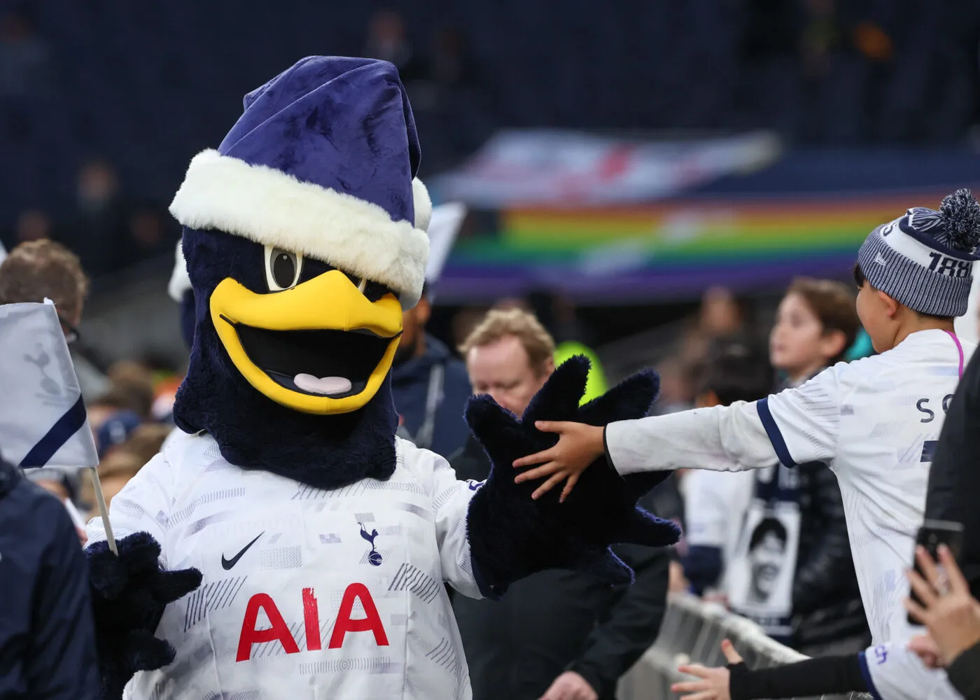 « Vous exploitez notre loyauté » : la grogne des fans des Spurs face à l&rsquo;augmentation du prix des places