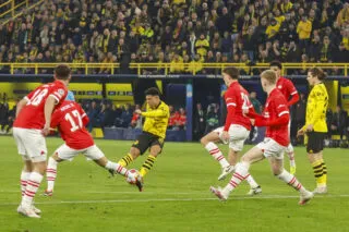 Dortmund s'en sort en tremblant contre le PSV