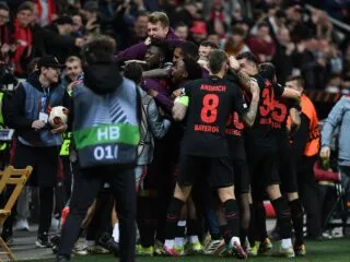 C3 :  Leverkusen bat Qarabağ sur le gong, Liverpool en démonstration et la Roma se qualifie en perdant