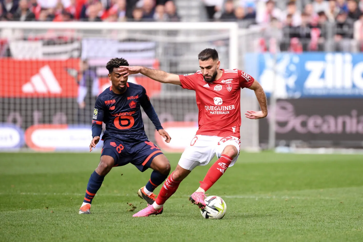 10 Romain DEL CASTILLO (sb29) during the Ligue 1 Uber Eats match between Brest and Lille at Stade Francis-Le Ble on March 17, 2024 in Brest, France.(Photo by Anthony Bibard/FEP/Icon Sport)   - Photo by Icon Sport