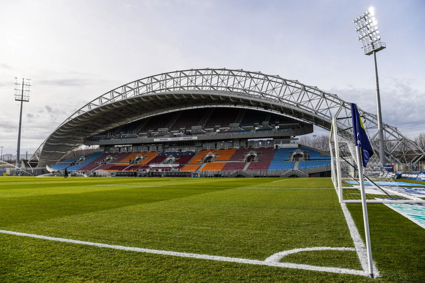 L’extension du stade de Clermont va coûter plus cher que prévu