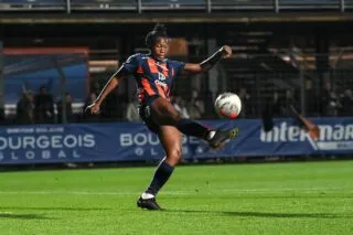 Une défenseure de Montpellier inscrit le but de l'année face au PSG