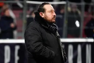 Menacé par des supporters, le président du FC Rouen jette l’éponge