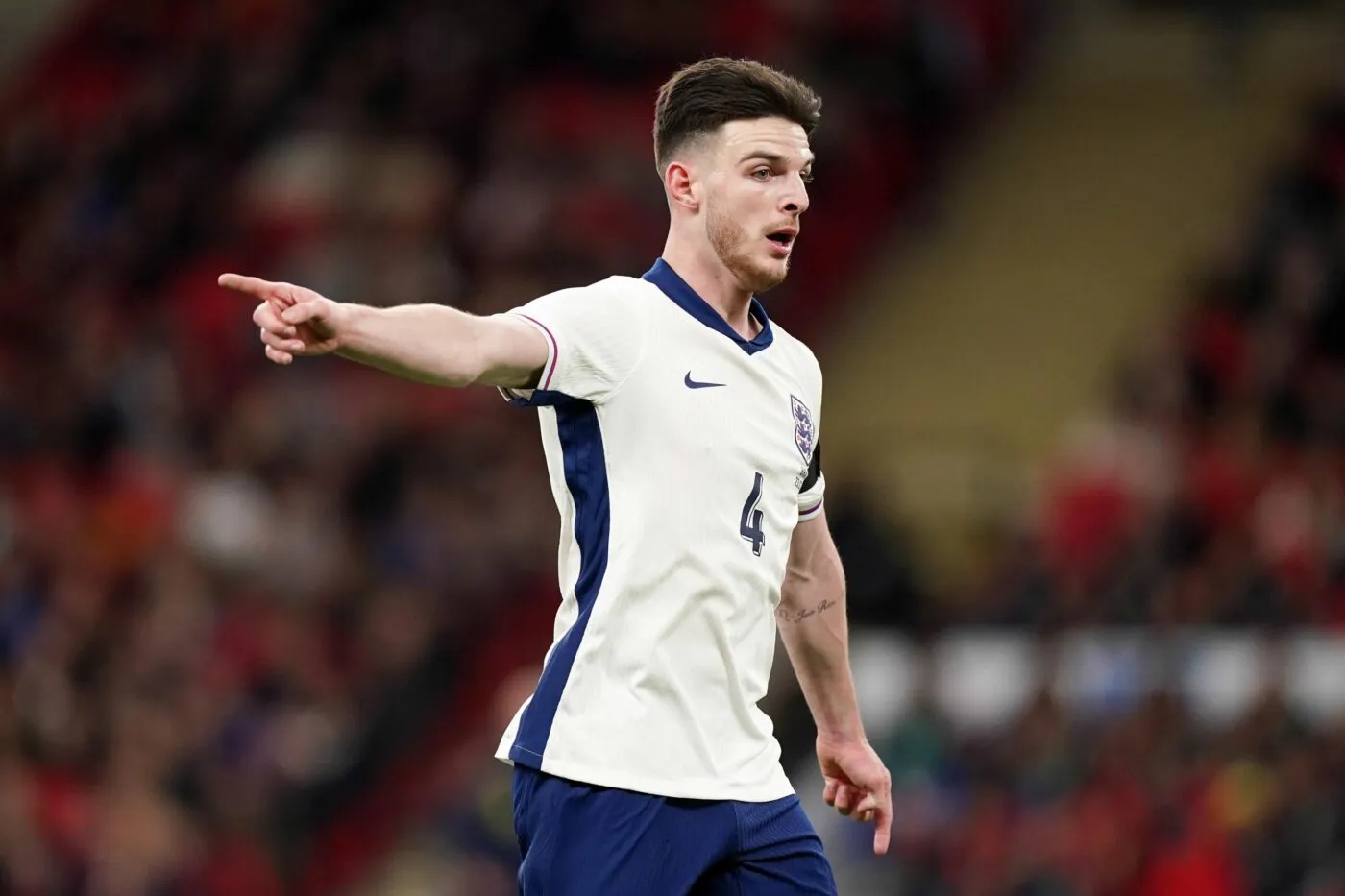 Angleterre : le nouveau capitaine Declan Rice veut convaincre Ben White de revenir en sélection