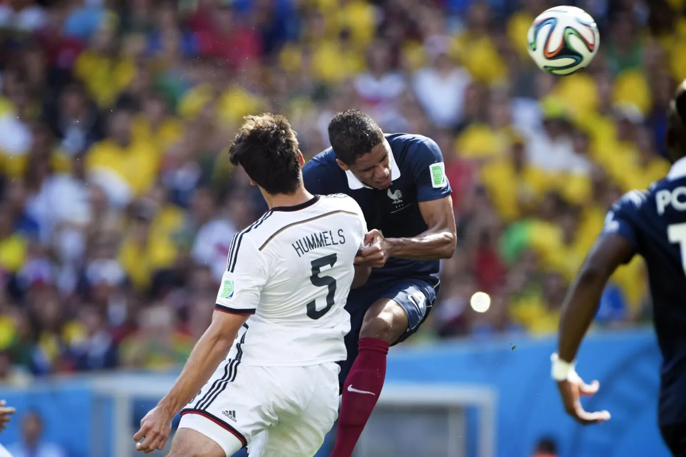 Touché à la tête, Raphaël Varane a joué un match de Coupe du monde « en mode pilote automatique »