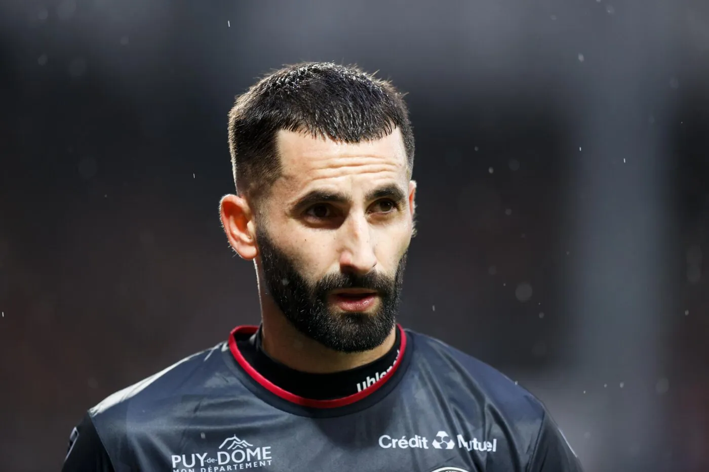 Maxime Gonalons pris en charge pour une commotion cérébrale