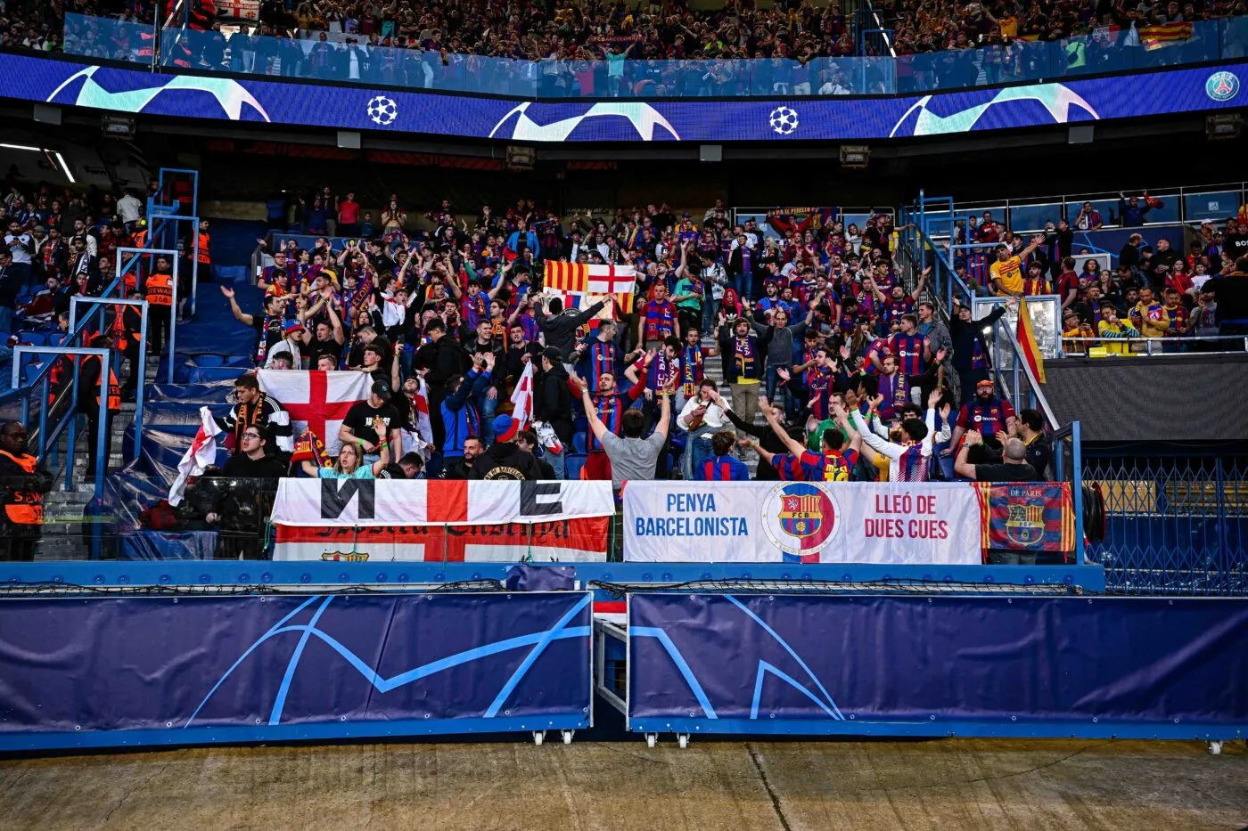 Les supporters du Barça privés de déplacement après les saluts nazis au Parc des Princes ?