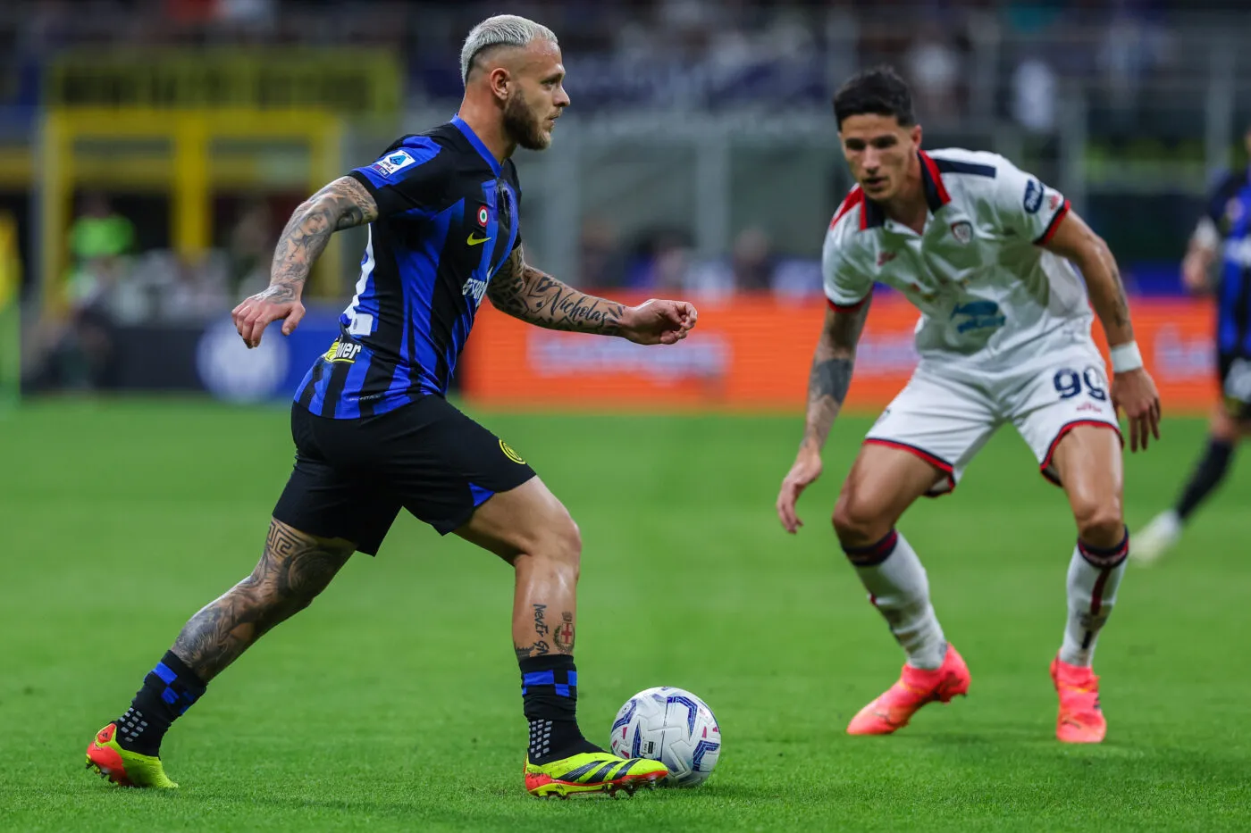 Federico Dimarco of FC Internazionale seen in action during Serie A 2023/24 football match between FC Internazionale and Cagliari Calcio at Giuseppe Meazza Stadium, Milan, Italy on April 14, 2024  Photo by Icon Sport   - Photo by Icon Sport