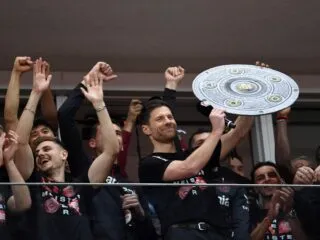 Des fans du Bayer Leverkusen renomment une rue en hommage à Xabi Alonso