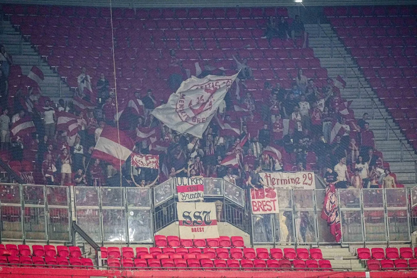 Neuf ultras brestois victimes d’un accident de la route en revenant de Lyon