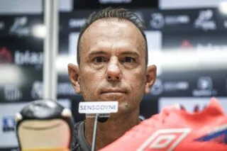Accusé d'harcèlement sexuel et moral, le coach de l'équipe féminine de Santos démissionne