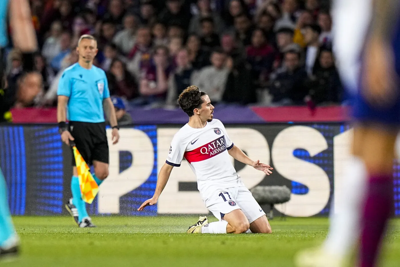 Barça-PSG : le but de Vitinha qui remet Paris à égalité sur les deux matchs