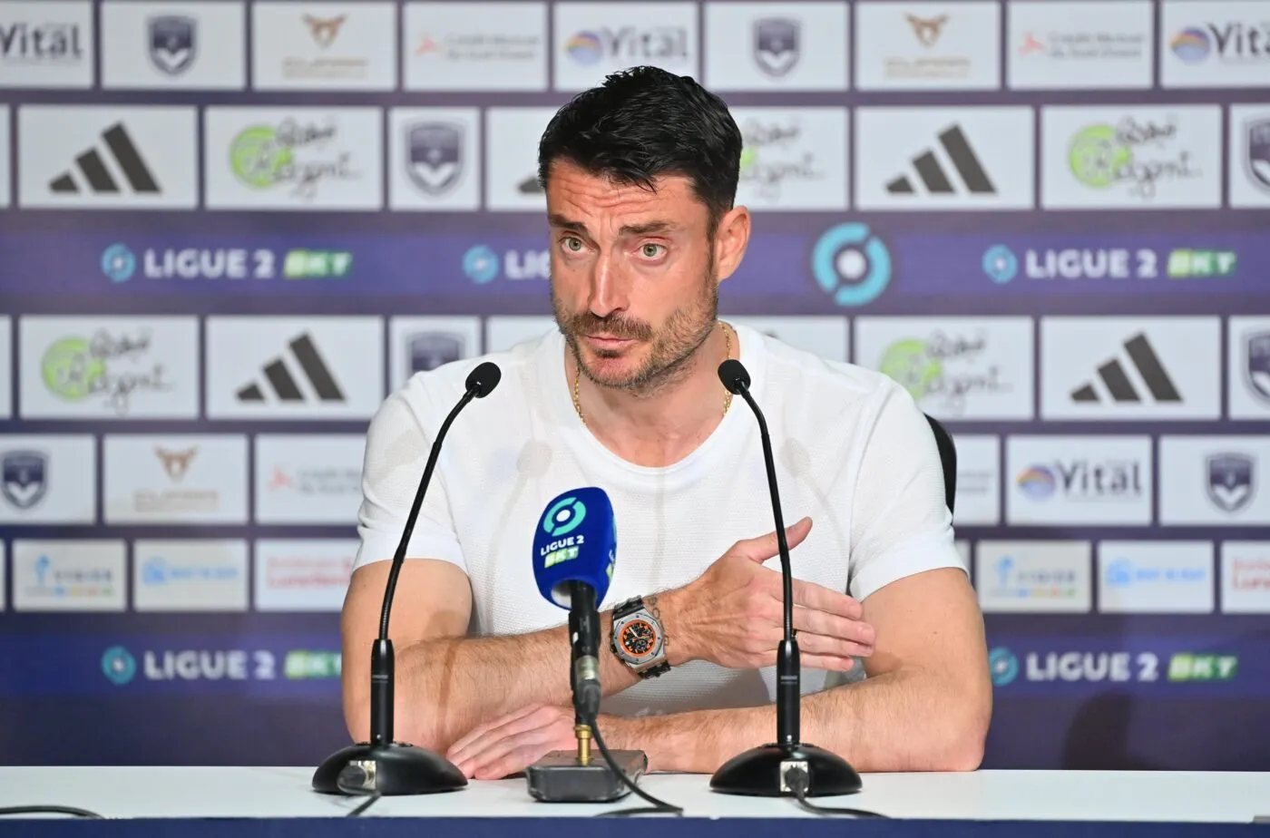 Albert Riera compare la défaite de Bordeaux à celle de Manchester City face au Real Madrid