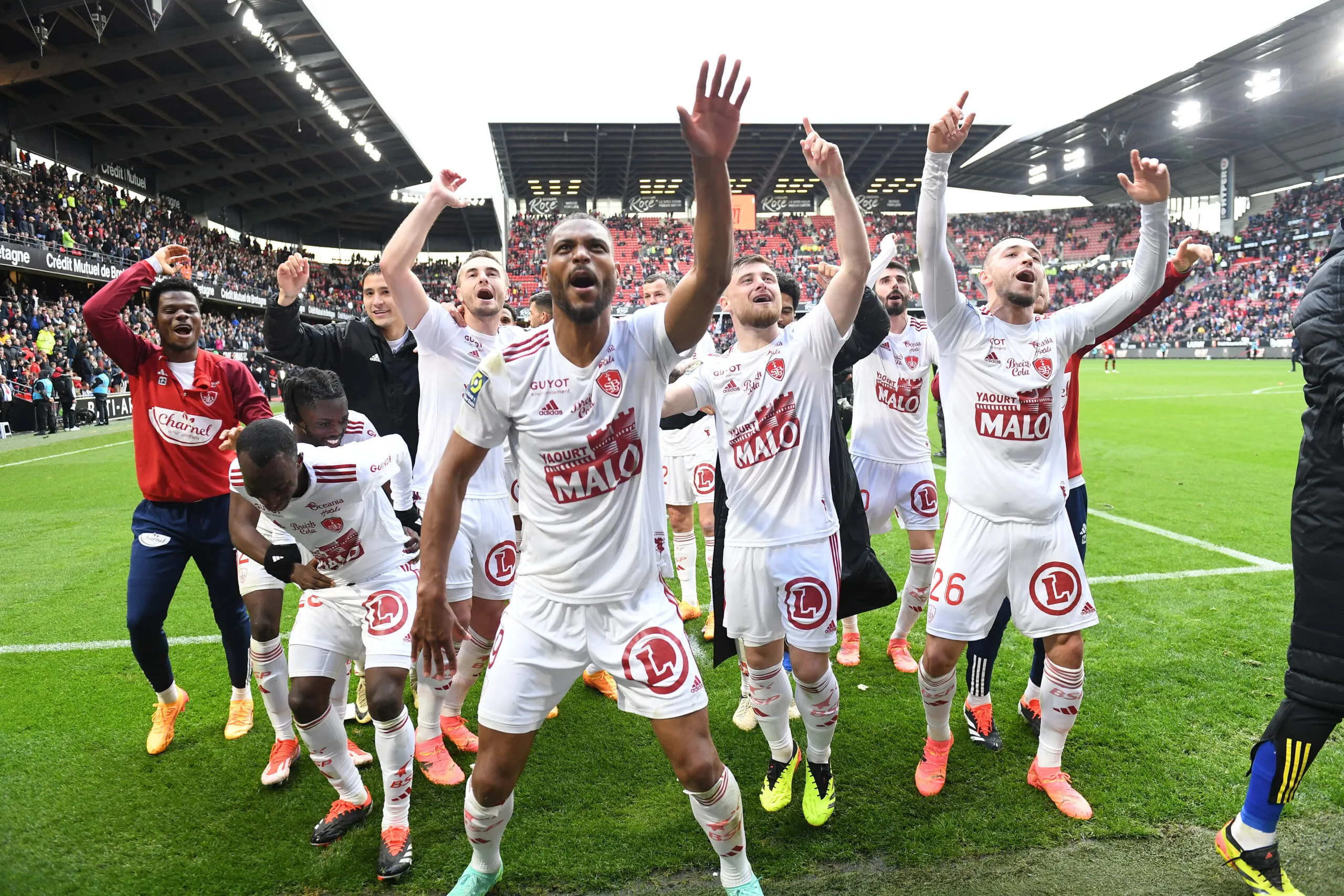 Pronostic Brest Nantes : Analyse, cotes et prono du match Ligue 1